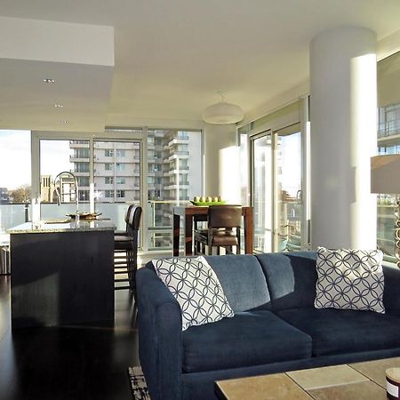 11Th Heaven Apartamento Victoria Exterior foto