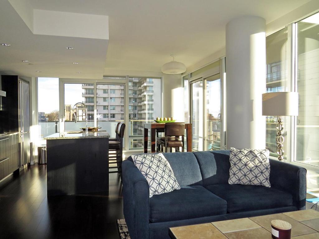 11Th Heaven Apartamento Victoria Exterior foto