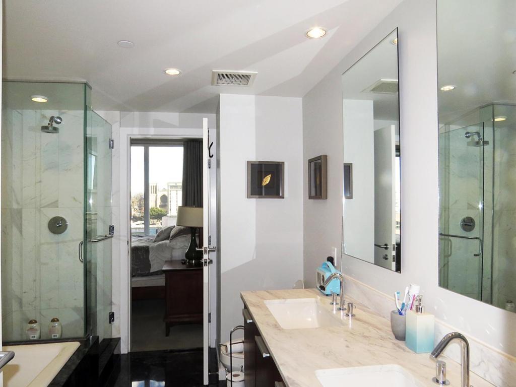 11Th Heaven Apartamento Victoria Exterior foto